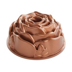 Nordic Ware Rose Bundt Cake Pan